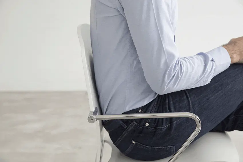 stua-egoa-chair-moving