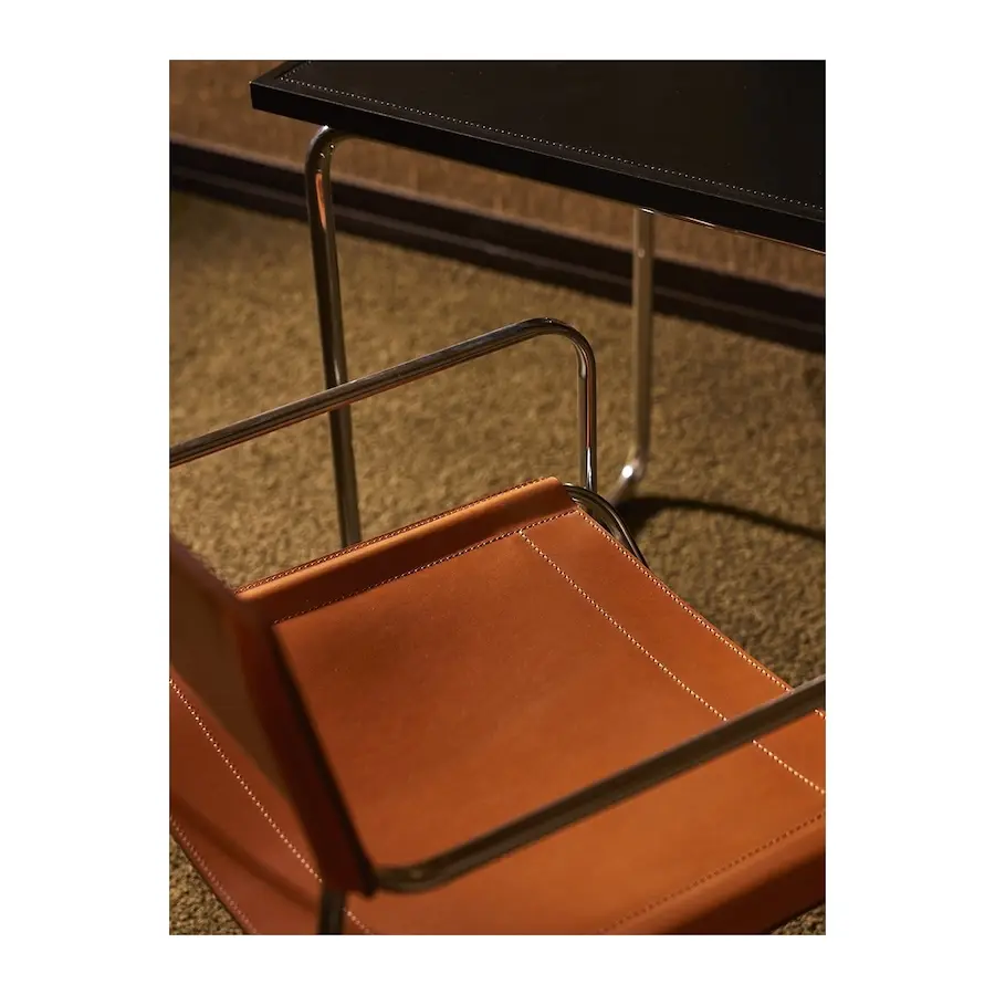 Silla April